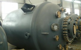 搪(tang)玻瓈(li)閉式反(fan)應(ying)釜